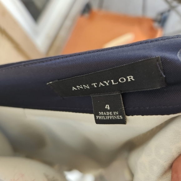 Ann Taylor cute‎ little Skirt - Picture 2 of 5
